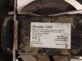 a label on the back of a motor that says workrite 220v