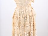 the back of a dress on a mannequin mannequin mannequin mannequin mannequin mannequin mannequin mannequin mann