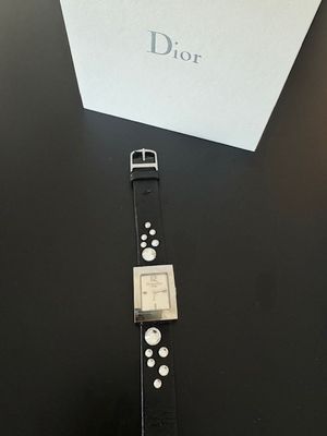 Accessoires Christian Dior : montre pour femme Christian Dior avec son coffret