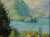 une peinture à l'huile représentant une vue sur un lac et une chaîne de montagnes