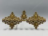 une paire de supports muraux anciens plaqués laiton