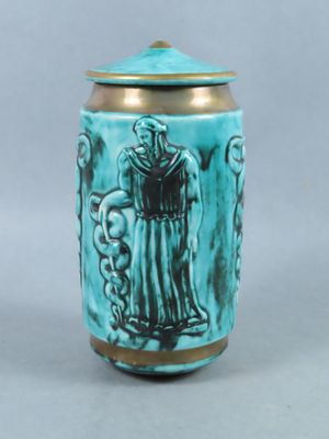 Jean MAYODON (1893-1967), à SEVRES. Pot couvert (à pharmacie…