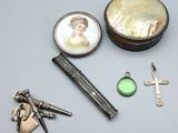 a lot of items that are sitting on a table