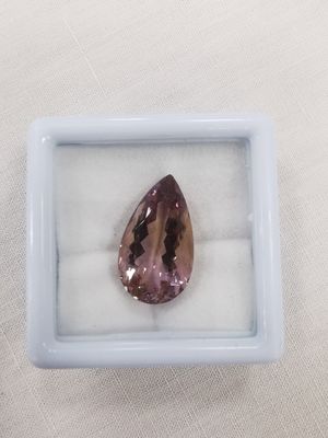 AMETRINE yellow et purple VVS Brésil poire 23 x 13 x 10 17,9…