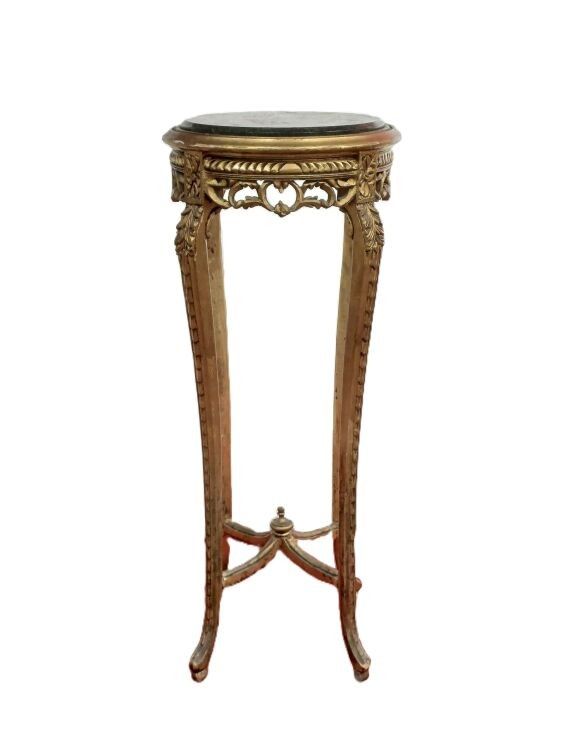 Objets d'art & Curiosités