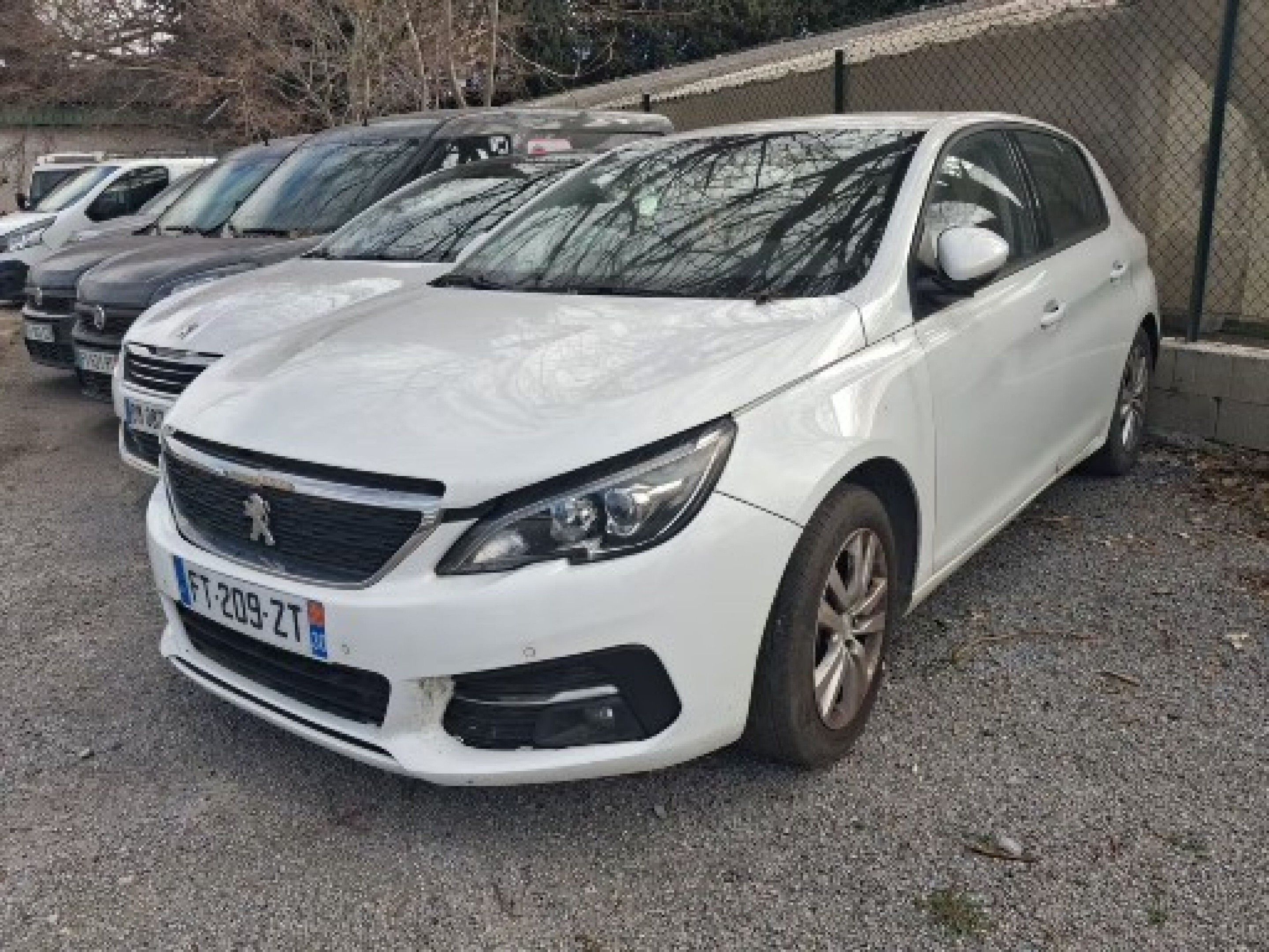 PEUGEOT 308 1.5 BLUE HDI - Genre : VP - Energie : GO - Kilom…
