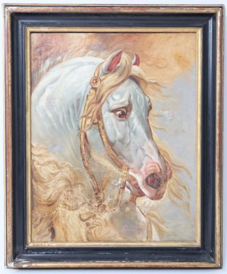 une peinture à l'huile représentant un cheval blanc portant une bride dorée sur la tête
