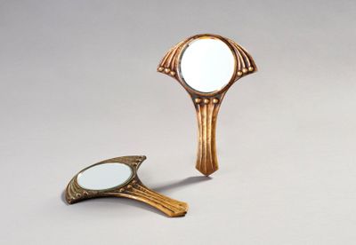 Camille COLOT (1891-1951) Paire de miroirs face à main en la…