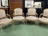 quatre chaises avec rembourrage floral rembourrage rembourrage rembourrage rembourrage rembourrage rembourrage rembourrage