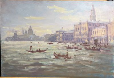 une peinture représentant des bateaux sur l'eau près d'un bâtiment