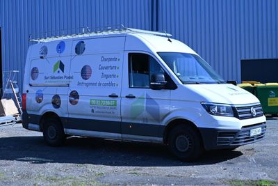 CTTE - VOLKSWAGEN - CRAFTER - FC-853-WA - Date de première immatricula - Photo 1