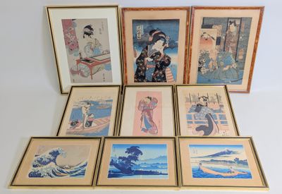 six reproductions encadrées représentant des geishas dans le style de l'art traditionnel japonais