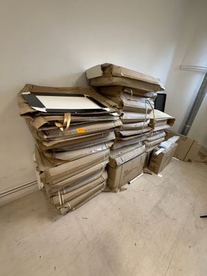 Stock d'emballage Mise à prix : 20 €