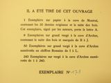 french text on a yellow background with a black and white image of a clock