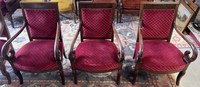 3 fauteuils acajou velours rouge à motifs accoudoirs crosse …