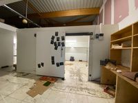 Une chambre froide 25m2 en panneaux isolants, 1 porte coulis…