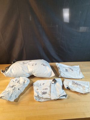 colis Mystere (Retour Amazon ,NPAI, Adresse incomplete… - Photo 1