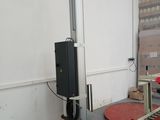 une image représentant une machine dans un entrepôt