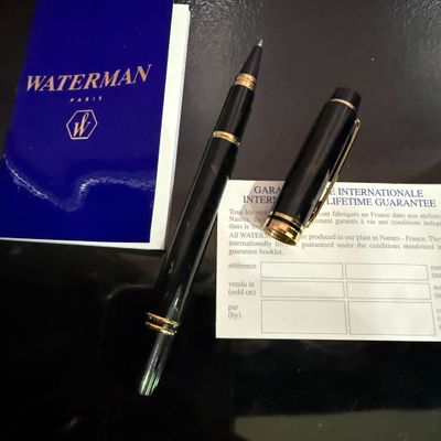 Stylo à bille WATERMAN résine effet marbre et plaqué or, neu…