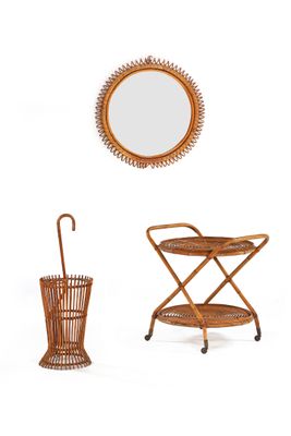 TRAVAIL ITALIEN Suite de trois pièces de mobilier d'entrée.