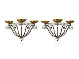 une paire d'appliques en laiton et en verre sur fond blanc