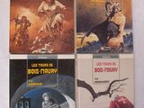 Trois livres consacrés à Star Wars sont exposés sur une surface blanche
