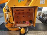 a machine that is sitting on the side of the road