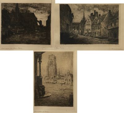 quatre dessins en noir et blanc représentant des bâtiments et une rivière