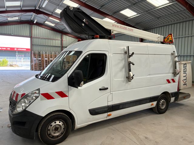 Véhicule utilitaire RENAULT Master immatriculé FJ-435-TL, 1ère mi