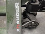 a machine that is sitting on the ground in the garage