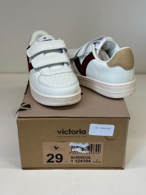 Paire DE Chaussures Enfant Victoria Tiempo Scratch Taille 29…