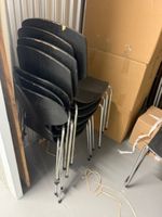 BOX composé de : 9 chaises de bureau en tissus noir - 5 faut… (photo 5)