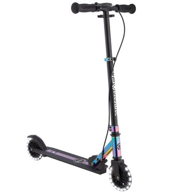 un scooter noir orné d'un motif violet et bleu