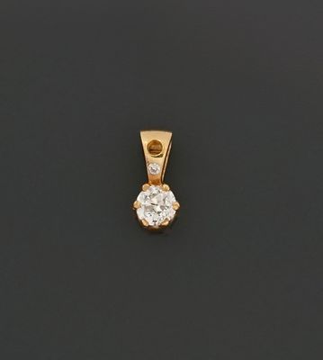 Pendentif en or jaune 18K 750 millièmes serti d'un diamant t…