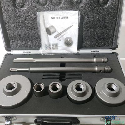 une image représentant un ensemble d'outils dans un coffret