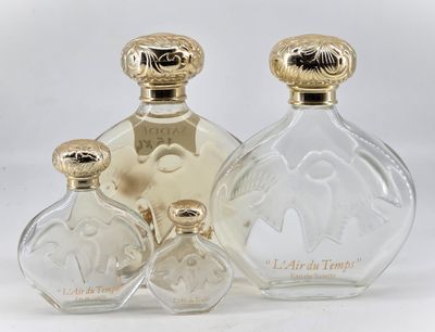 LOT. NINA RICCI, L'air du temps, réunion de quatre flacons d…