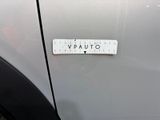 a sticker on the door of a car that says vpauto