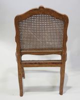 Chaise cannée en bois mouluré et sculpté, le dossier de form… (photo 5)