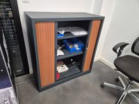 Mobilier de bureau comprenant 2 tables bureaux sur roulettes… (photo 3)