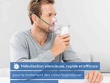 L'homme porte un masque à oxygène sur le visage, assis à une table.