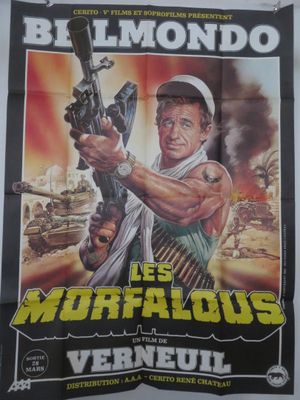 L'affiche du film « Les Morphaous » est accrochée au mur.