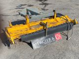 une image représentant une machine jaune couchée par terre