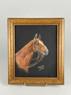 une peinture à l'huile représentant un cheval brun avec une bride sur la tête