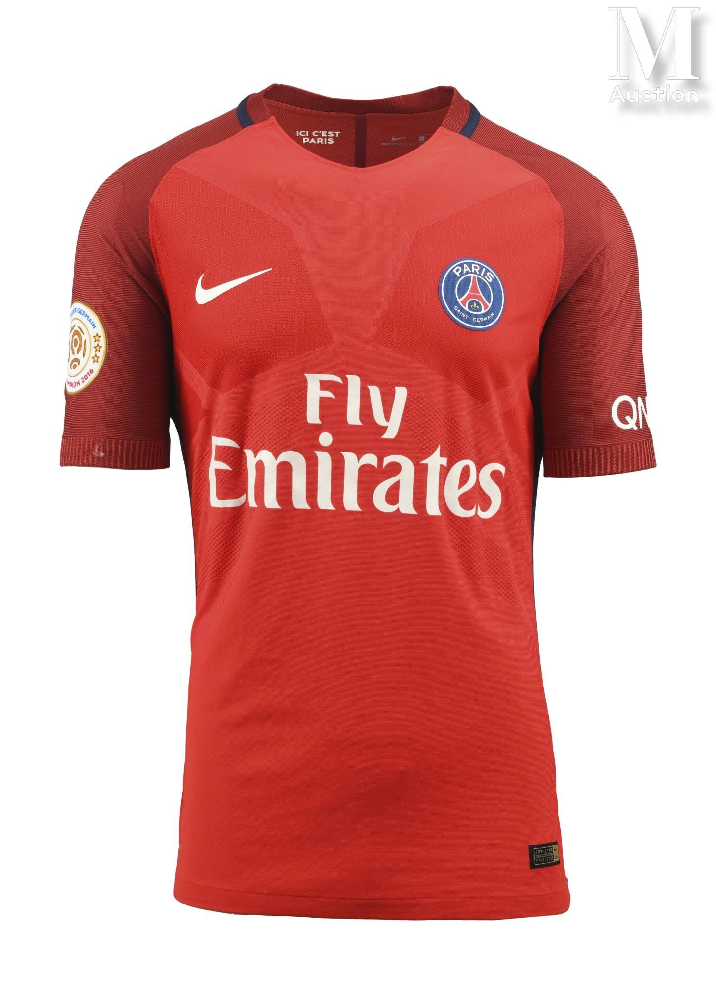 Créer le maillot Paris Saint Germain 2024/2025 avec ton nom et ton numéro