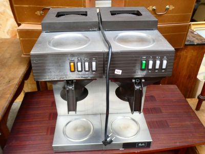 Melitta. Machine à café double avec ses deux verseuses.