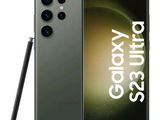un Samsung Galaxy S9 Lite avec un stylet à côté