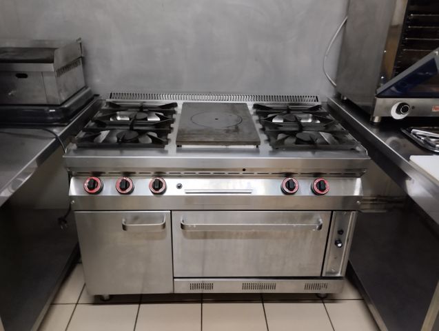 Piano de cuisine inox ancien 4 feux vifs et plaque 