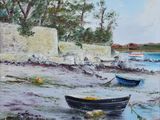 un tableau représentant deux bateaux au bord d'un lac