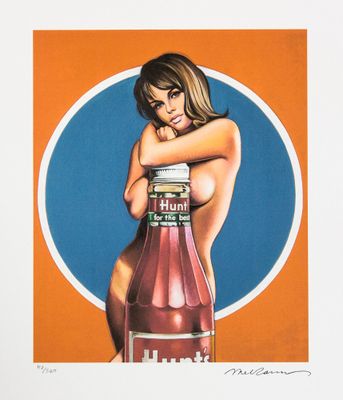 une image représentant une femme tenant une bouteille de Heinz Heinz Heinz Heinz Heinz Heinz Heinz Heinz Heinz Heinz Heinz Heinz Heinz