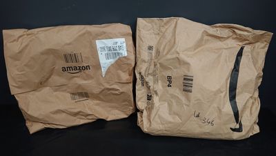 Lot de 2 colis Mystere (Retour Amazon,NPAI, Adresse incomple…
